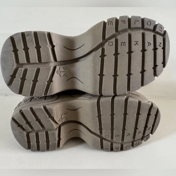 Naked Wolfe Sporty Platform Sneakers Taupe Suede Y2K Chunky Minimalist 90s - Picture 12 of 13